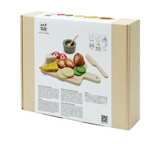 CHEESE & CHARCUTERIE BOARD