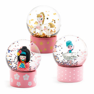 SNOWGLOBES - SO CUTE