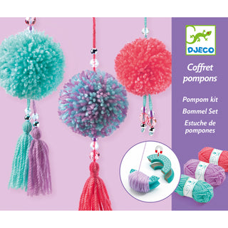 PENDANT POMPOMS