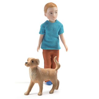 XAVIER DOLLHOUSE FIGURINE PETIT HOME