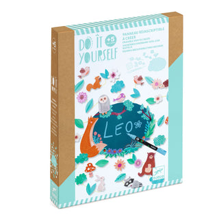 DIY SIGN IN THE WOOD