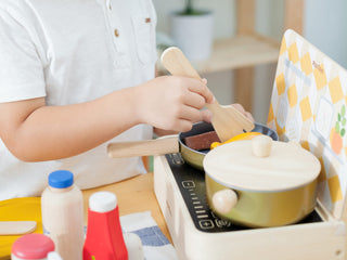 COOKING UTENSILS