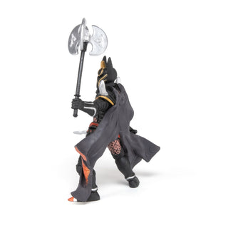KNIGHT WITH A TRIPLE BATTLE AXE
