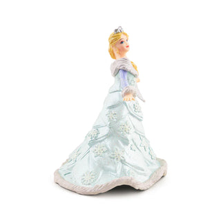 ICE QUEEN