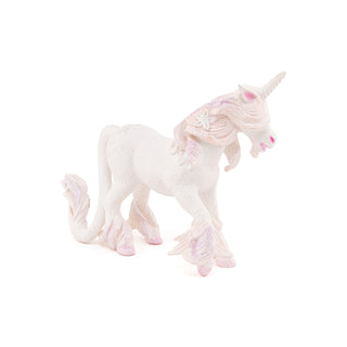 THE ENCHANTED UNICORN