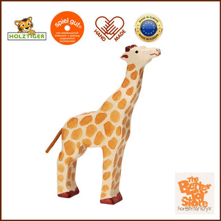GIRAFFE (EATING)