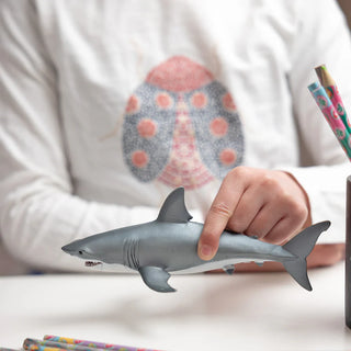 WHITE SHARK