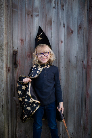 REVERSIBLE WIZARD CAPE & HAT