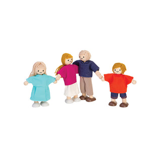 DOLL FAMILY