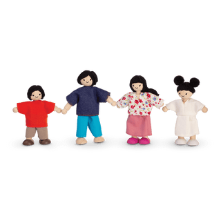 DOLL FAMILY