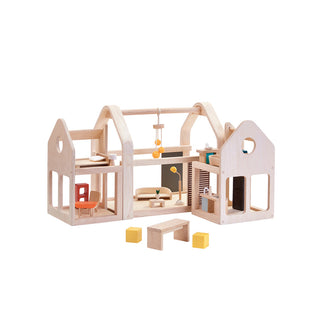 SLIDE AND GO DOLLHOUSE