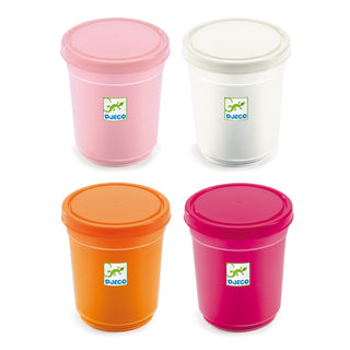 4 POTS OF PLAY DOUGH